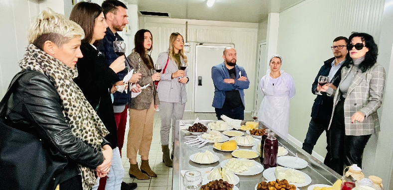 Galleria SMART ADRIA, si è conclusa con successo la study visit in Albania - Diapositiva 1 di 14