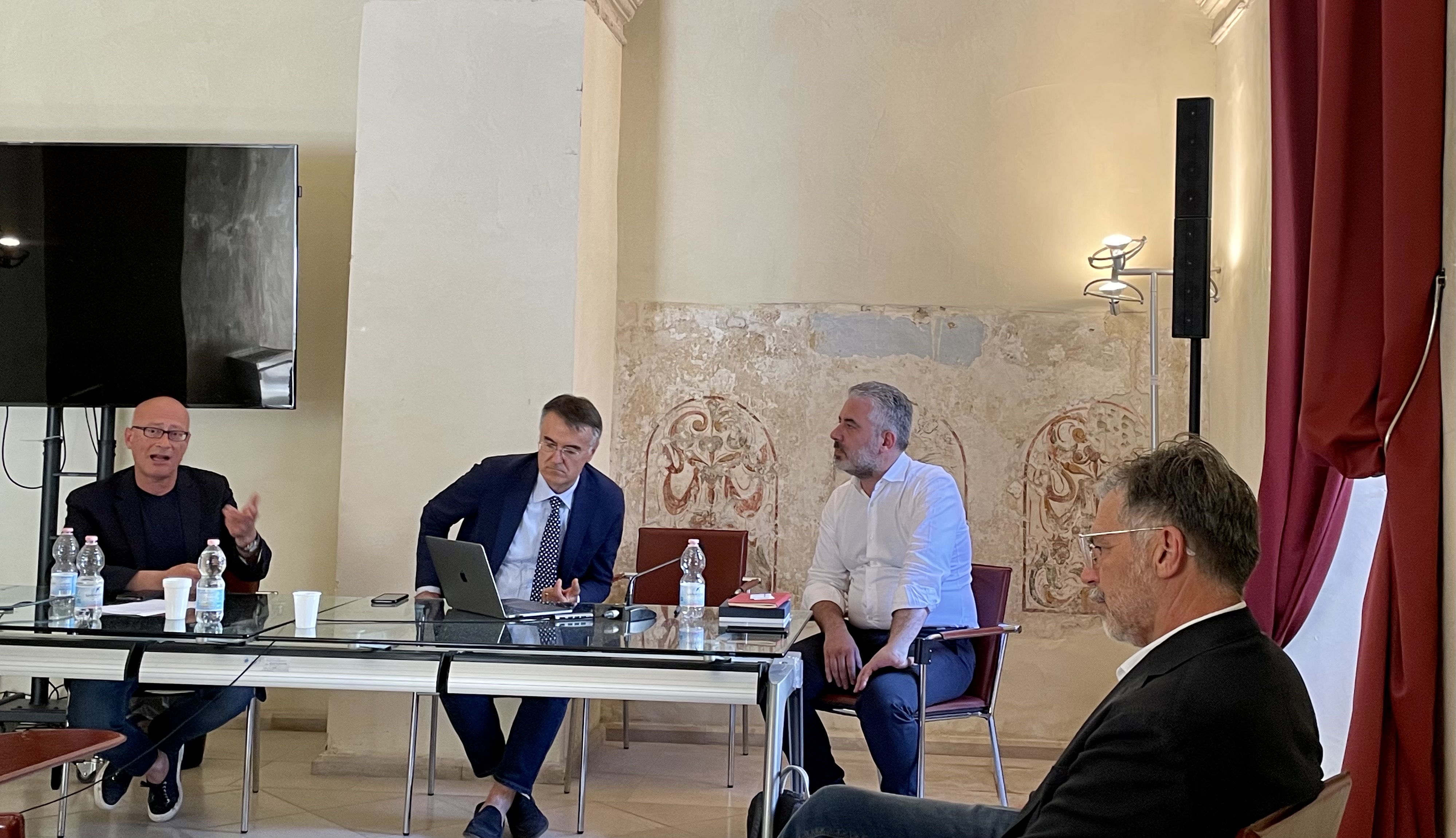 Galleria Incontri bilaterali Puglia - Albania: la cultura dell’innovazione per la crescita dei territori transfrontalieri - Diapositiva 11 di 11