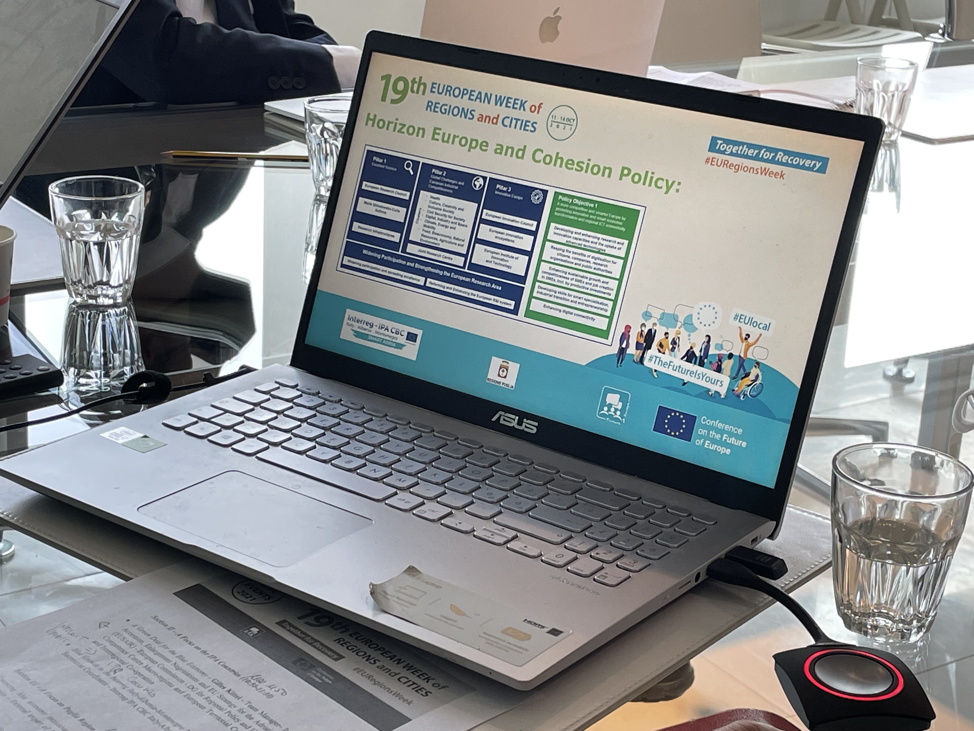 Galleria Ampia partecipazione per il workshop del progetto SMART ADRIA all’interno dei side events della #EURegionsWeek2021 - Diapositiva 2 di 10