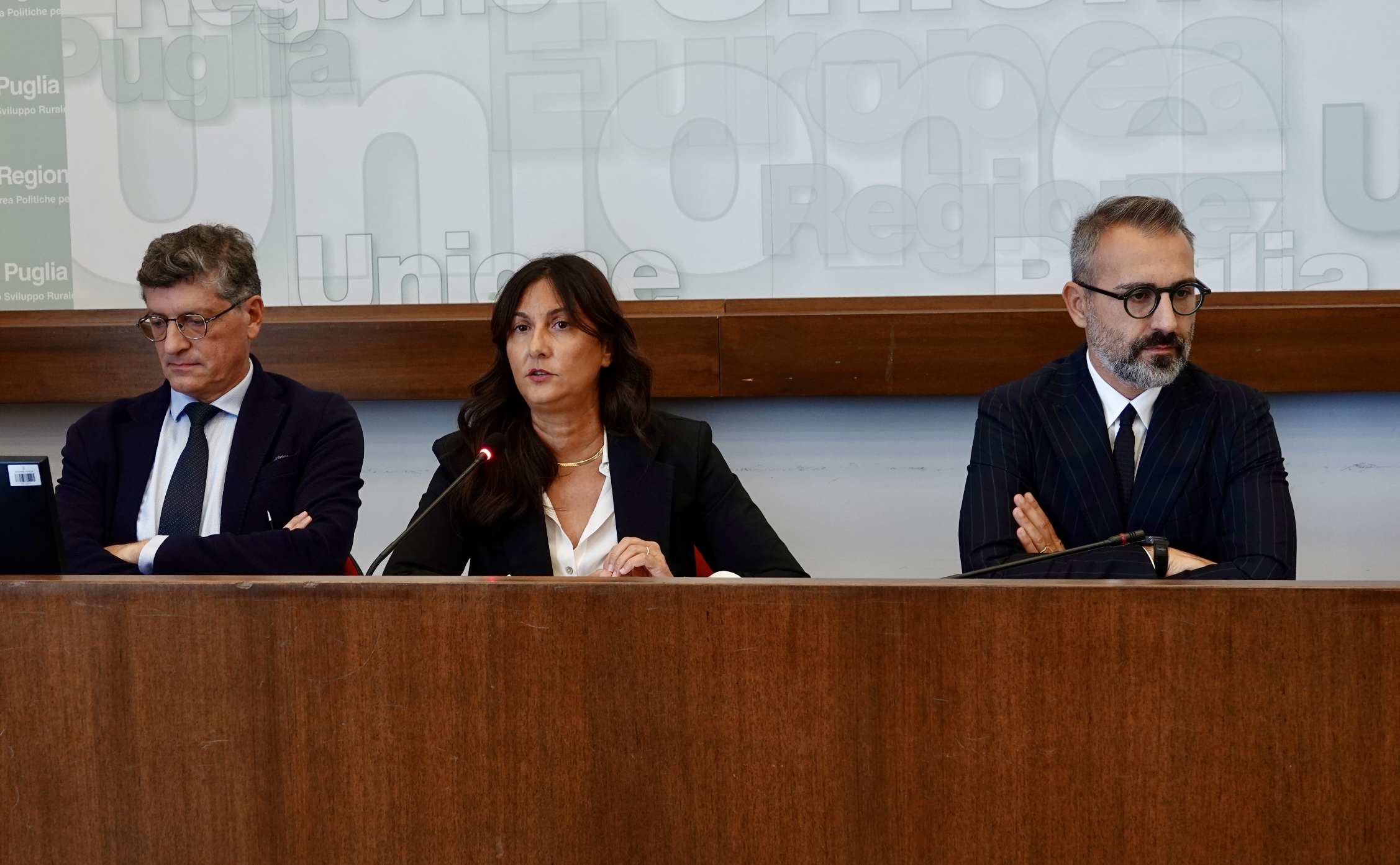 Galleria Regione Puglia e AGEA presentano il bando Xylella: 30 milioni di euro per la rigenerazione dell’olivicoltura pugliese - Diapositiva 1 di 8