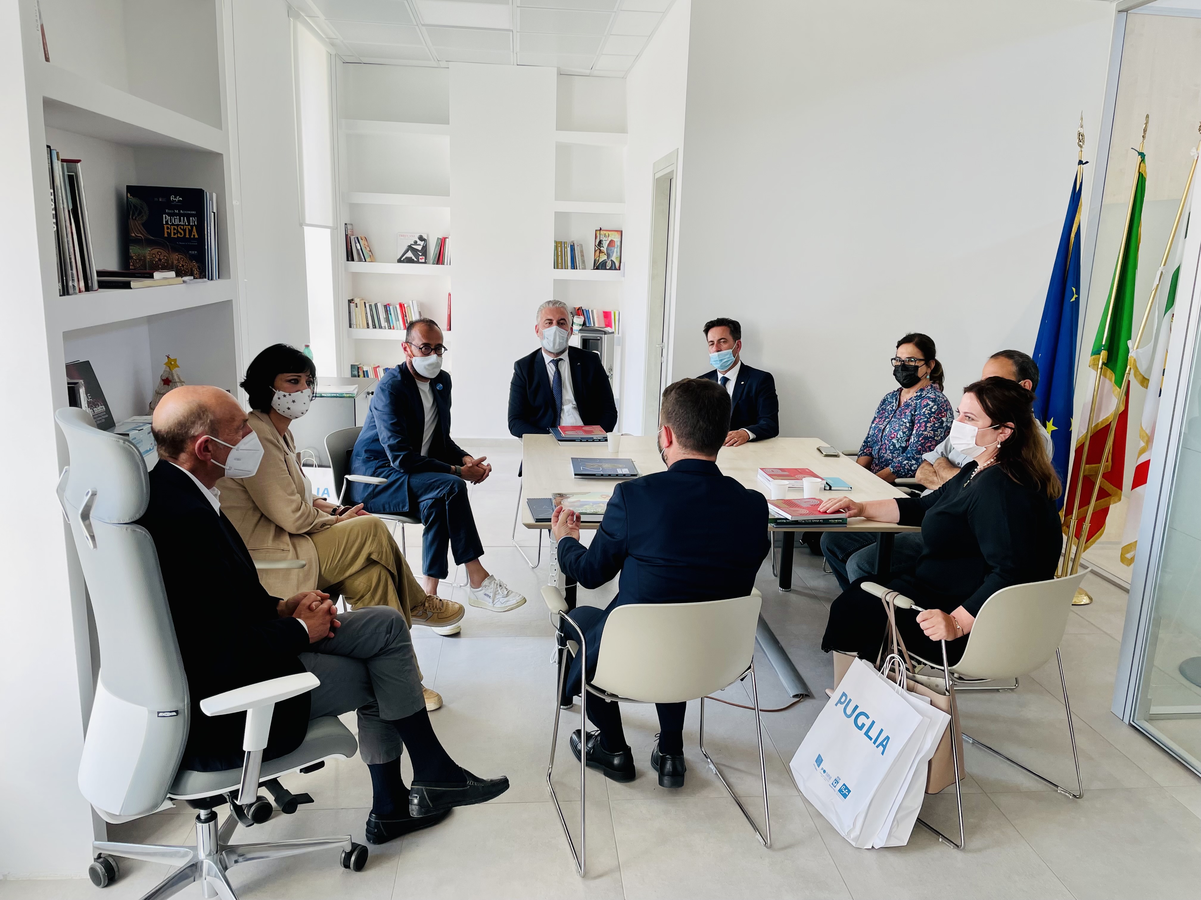 Galleria Incontri bilaterali Puglia - Albania: la cultura dell’innovazione per la crescita dei territori transfrontalieri - Diapositiva 5 di 11